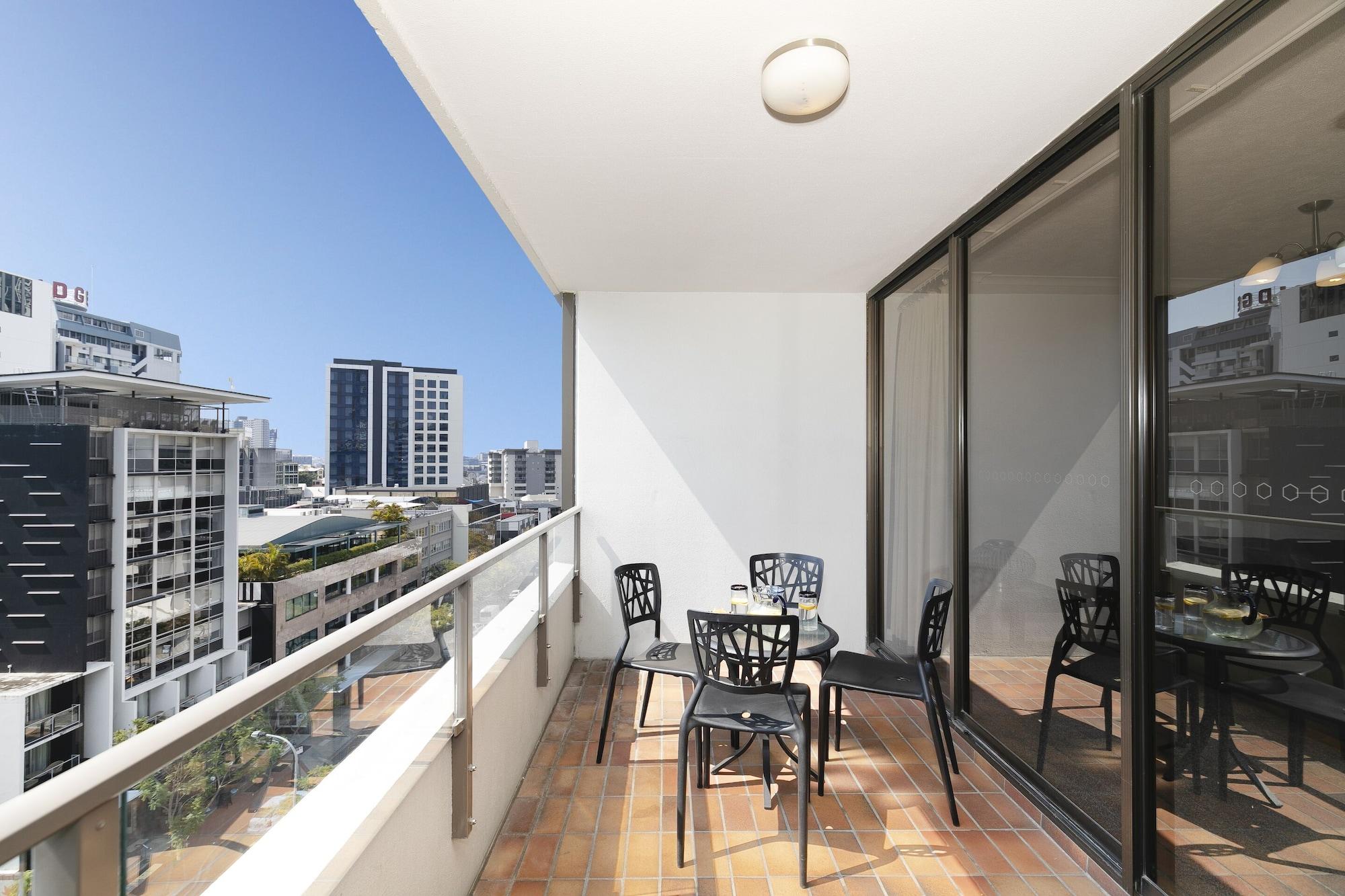 The Astor Apartments Brisbane Zewnętrze zdjęcie